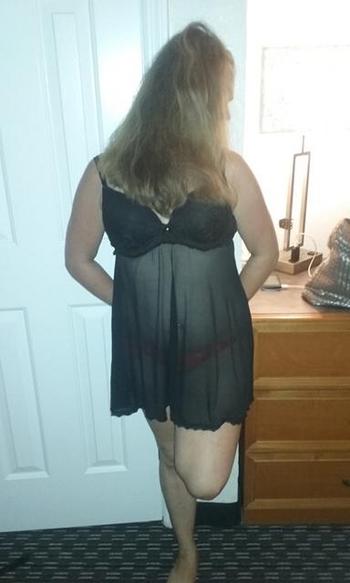 , 26  female escort, Charleston