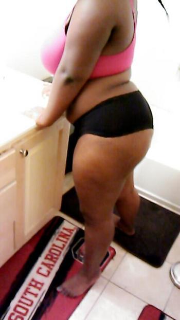 , 27  female escort, Charleston
