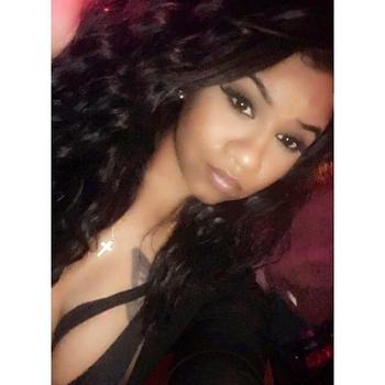 , 24  female escort, Charleston