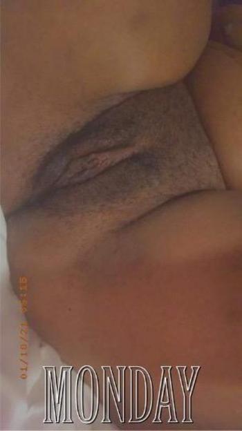 Diamond, 21  female escort, Charleston
