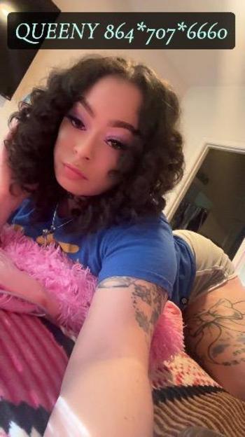 Queeny, 34  female escort, Charleston