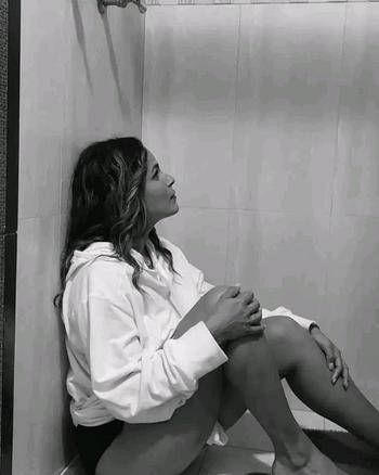 Geny, 41  female escort, Charleston