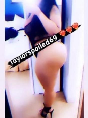 Taylor, 26  female escort, Charleston