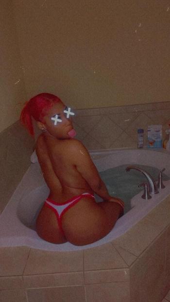 Sky, 23  female escort, Charleston