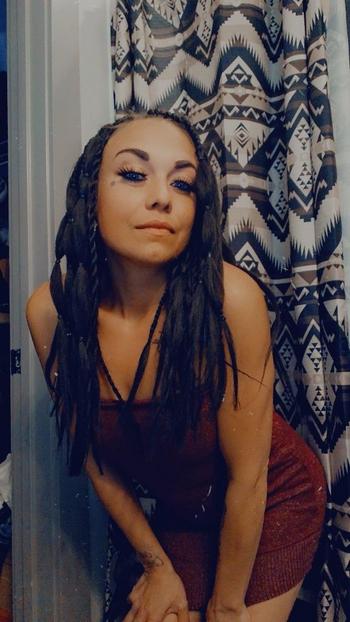 Victoria, 27  female escort, Charleston