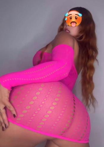 ambar, 32  female escort, Charleston