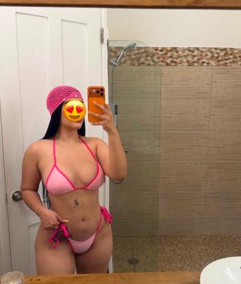 Yerennis, 25  female escort, Charleston