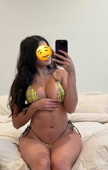 571-532-8544, 24  female escort, Charleston