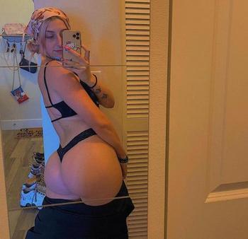 2674470860, female escort, Charleston